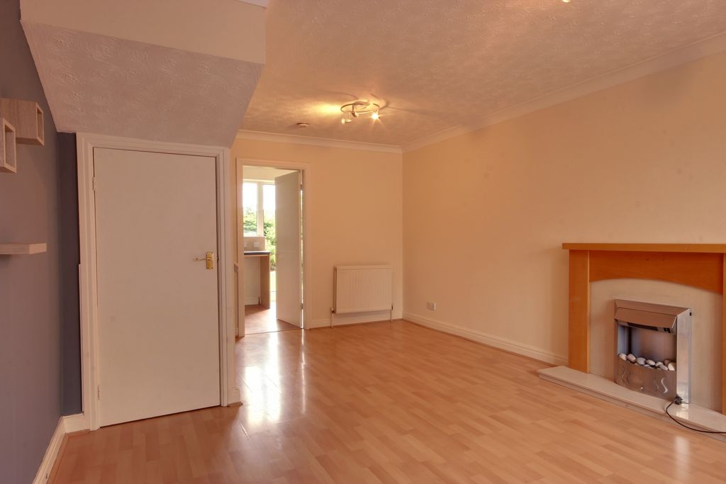 Property photo 2 of 12 1 Lounge A