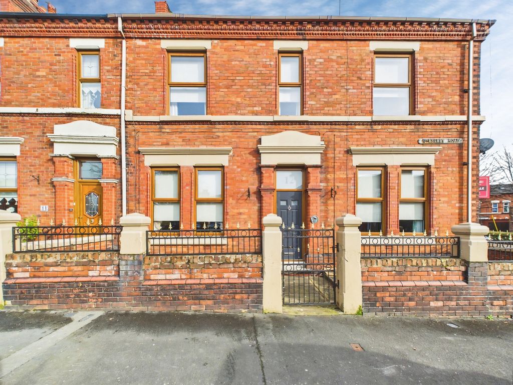 Property photo 1 of 35