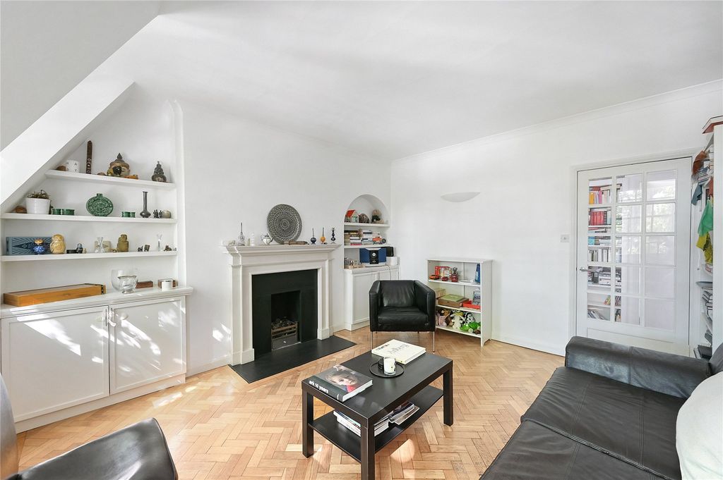 Property photo 1 of 19 Reception Room