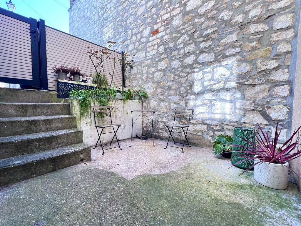 Additional image 28 of 5 bed terraced house for saleFortuneswell, Portland, Dorset DT5