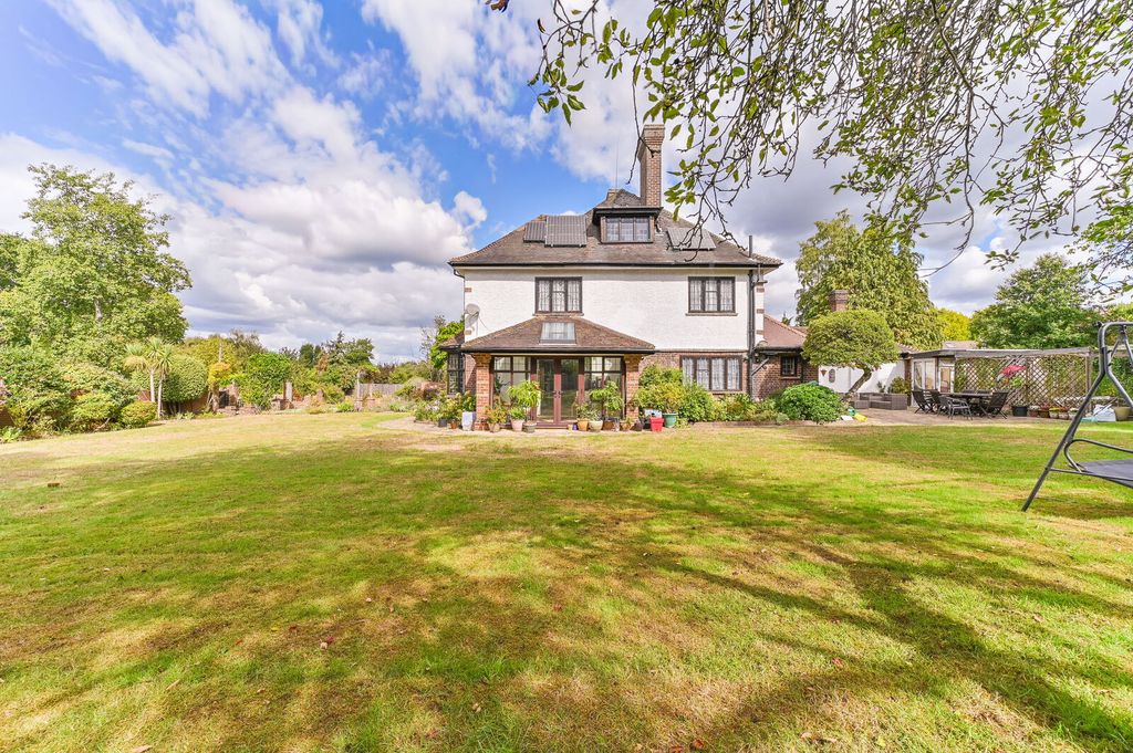 Property photo 3 of 70