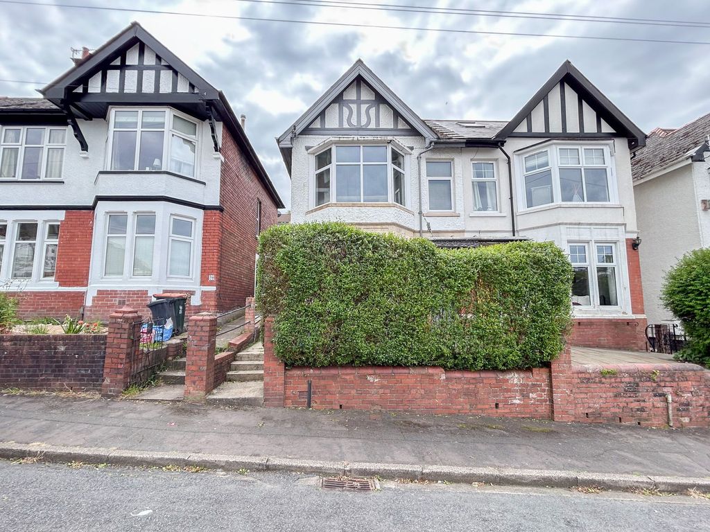 Property photo 1 of 31