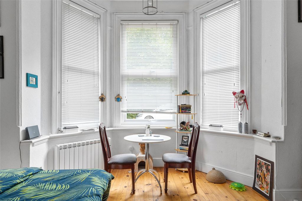 Property photo 3 of 10 Picture No. 06