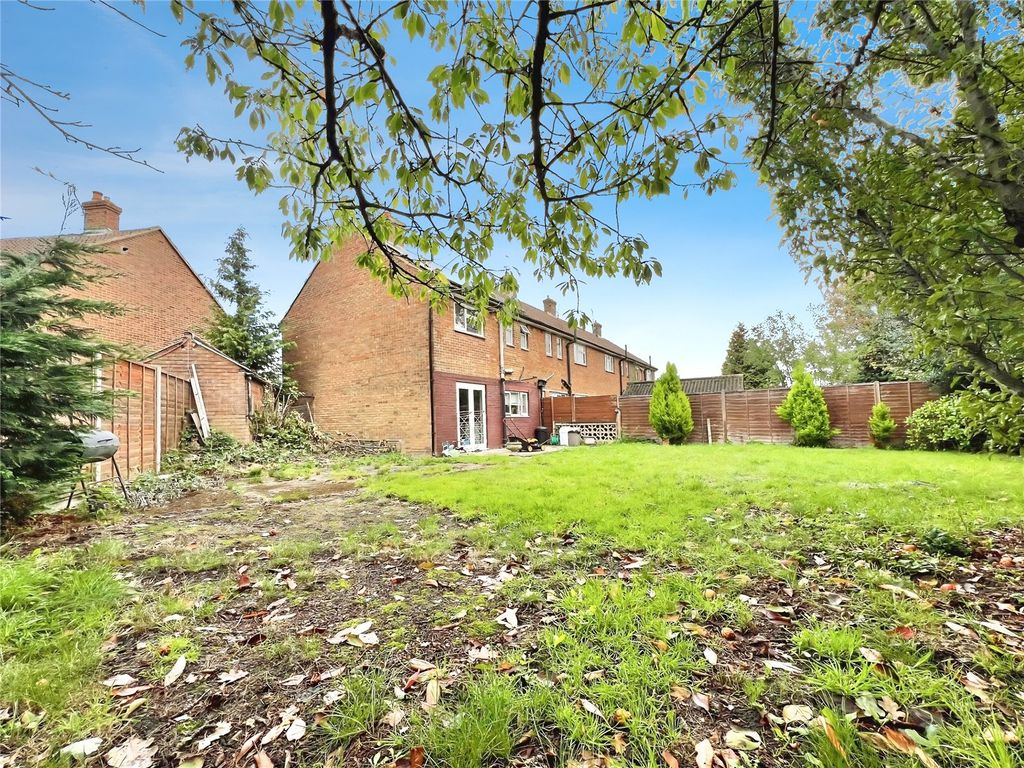 Property photo 2 of 9 #Yourmoveswanley