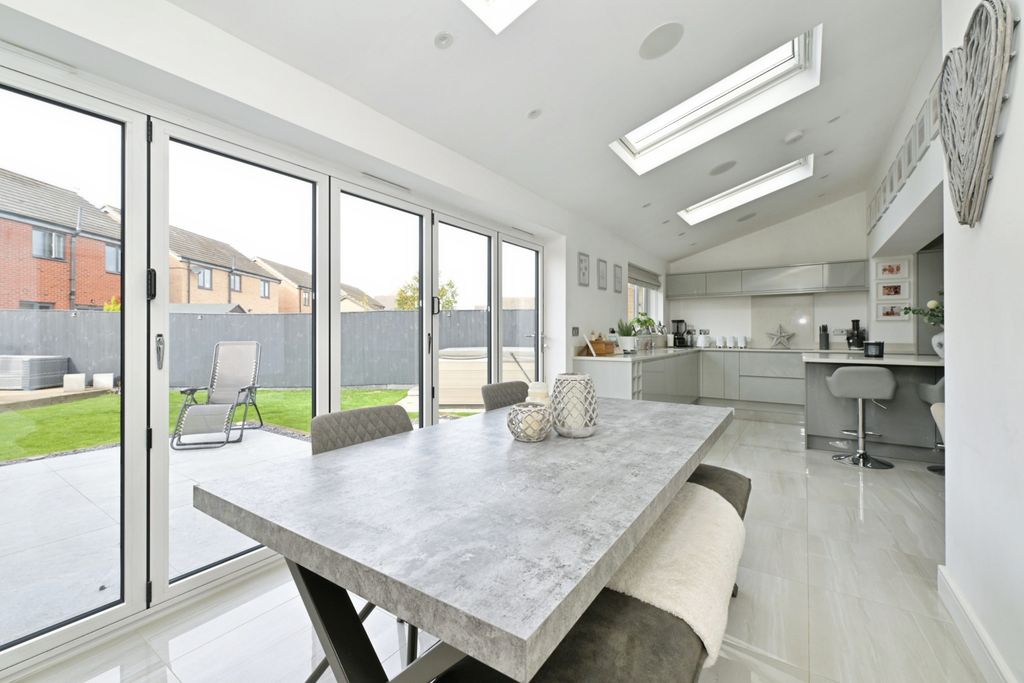 Property photo 1 of 18 Nz9_4239