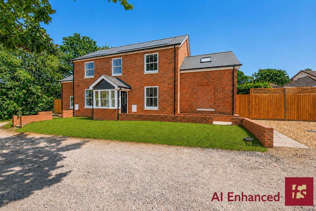 Property photo 1 of 36
