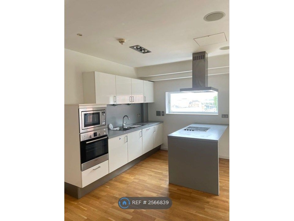 Property photo 1 of 8 Open Plan Kitchen