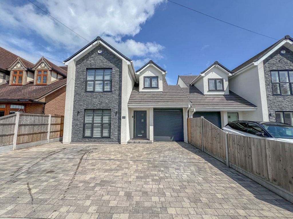 Property photo 1 of 34