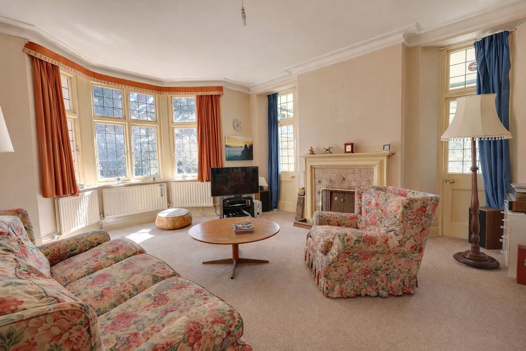 Property photo 3 of 26 Picture No. 17