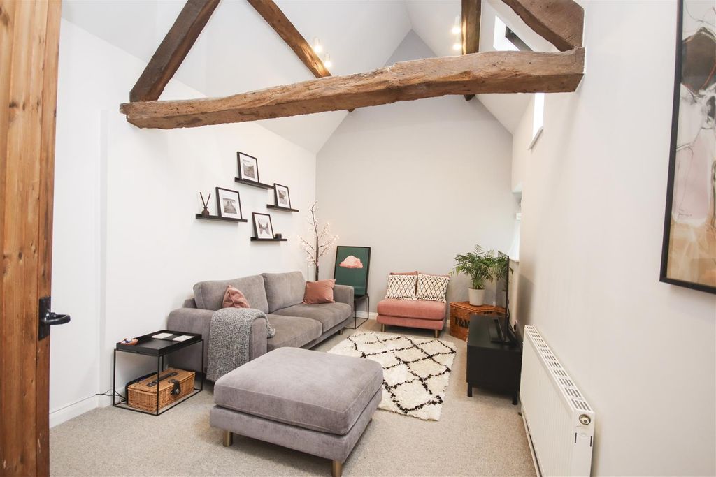 Property photo 2 of 24 Img_0558.Jpg