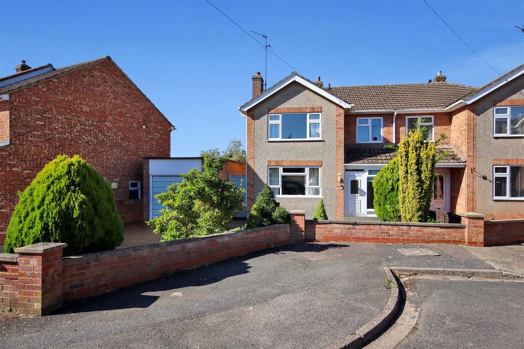 Property photo 1 of 13 Img_8913.Jpg