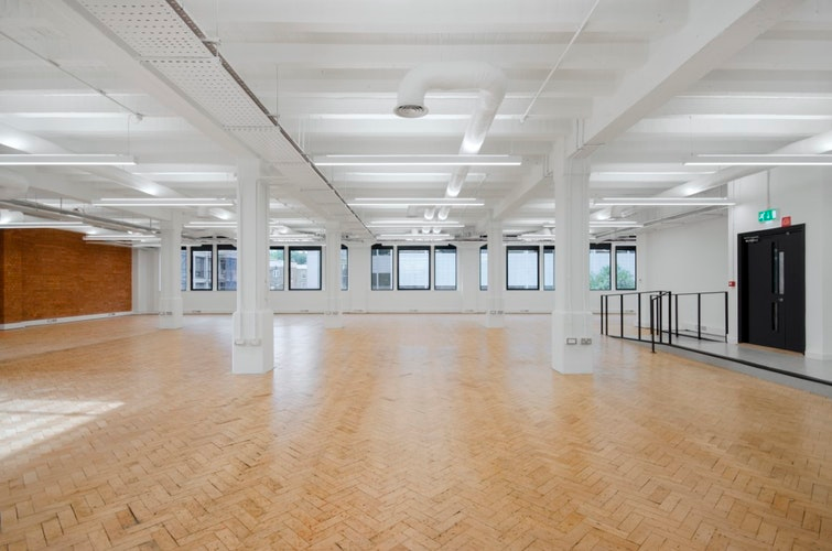 Property photo 2 of 12