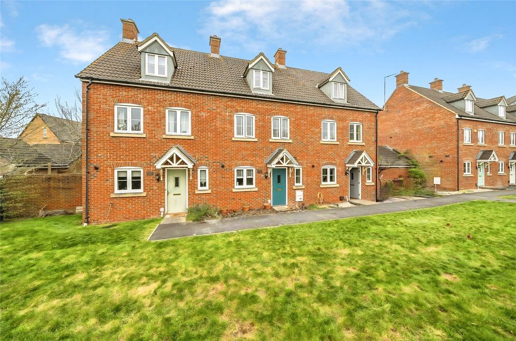 Property photo 1 of 16 Picture No. 23