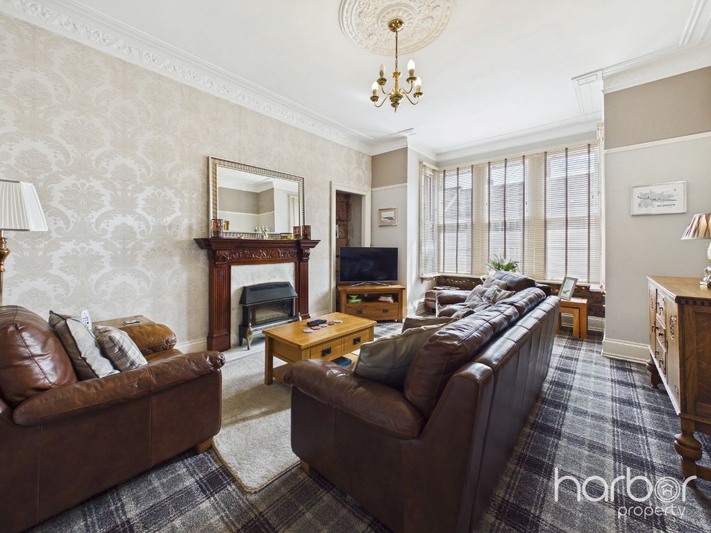 Property photo 2 of 23 5063874