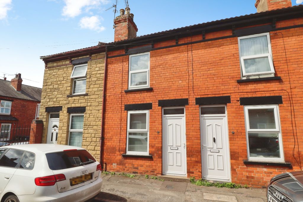 Property photo 1 of 10