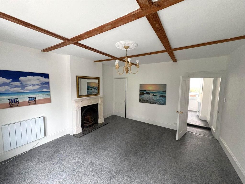 Property photo 2 of 11 Picture No. 09