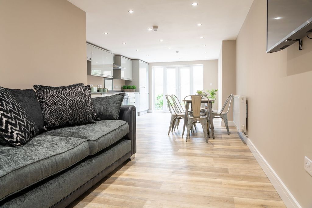 Property photo 3 of 11 Contemporary Open-Plan Living And Dining Area With...