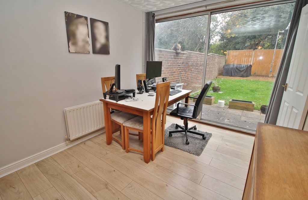 Property photo 3 of 16