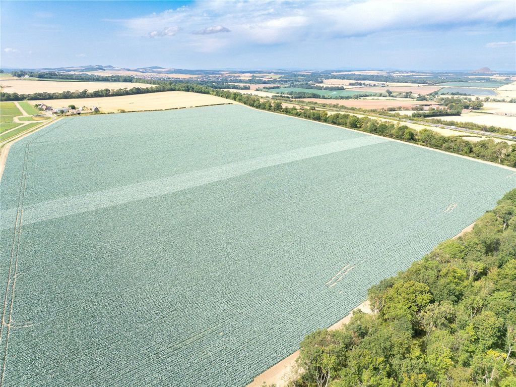 Property photo 2 of 7 Lot 1 - Field 4