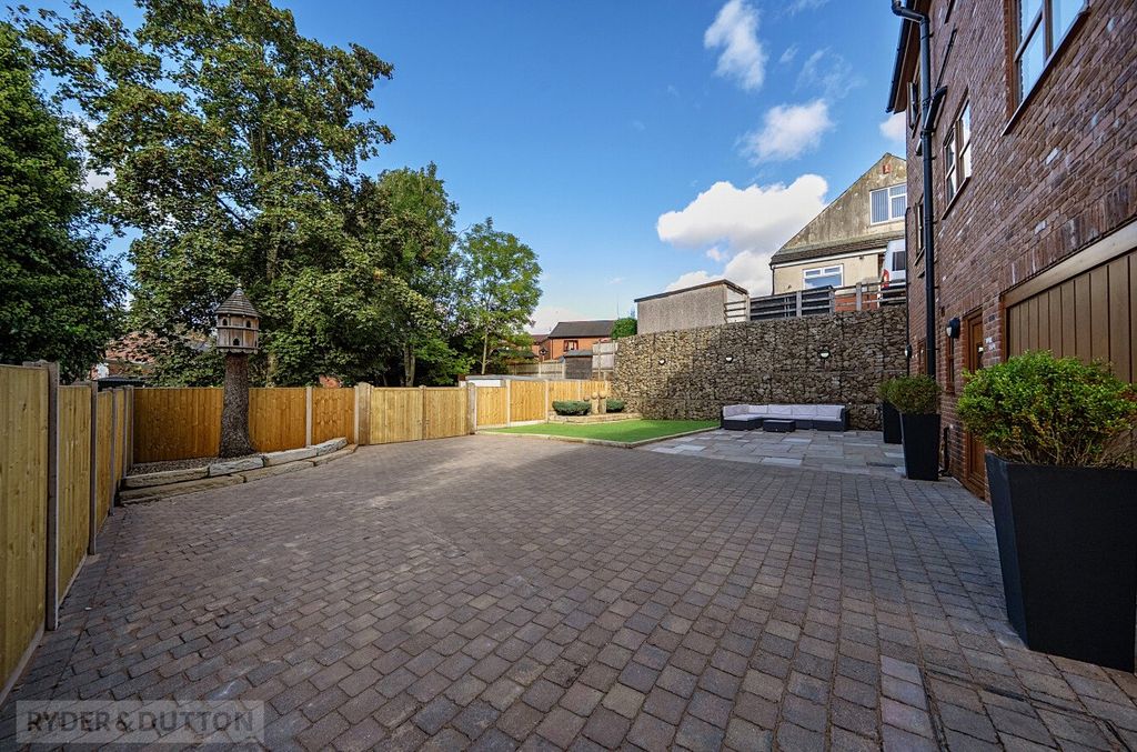 Property photo 3 of 27 Rear Garden