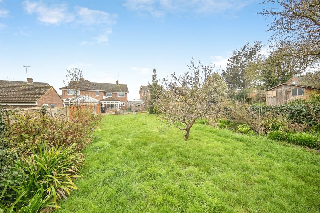 Property photo 2 of 20