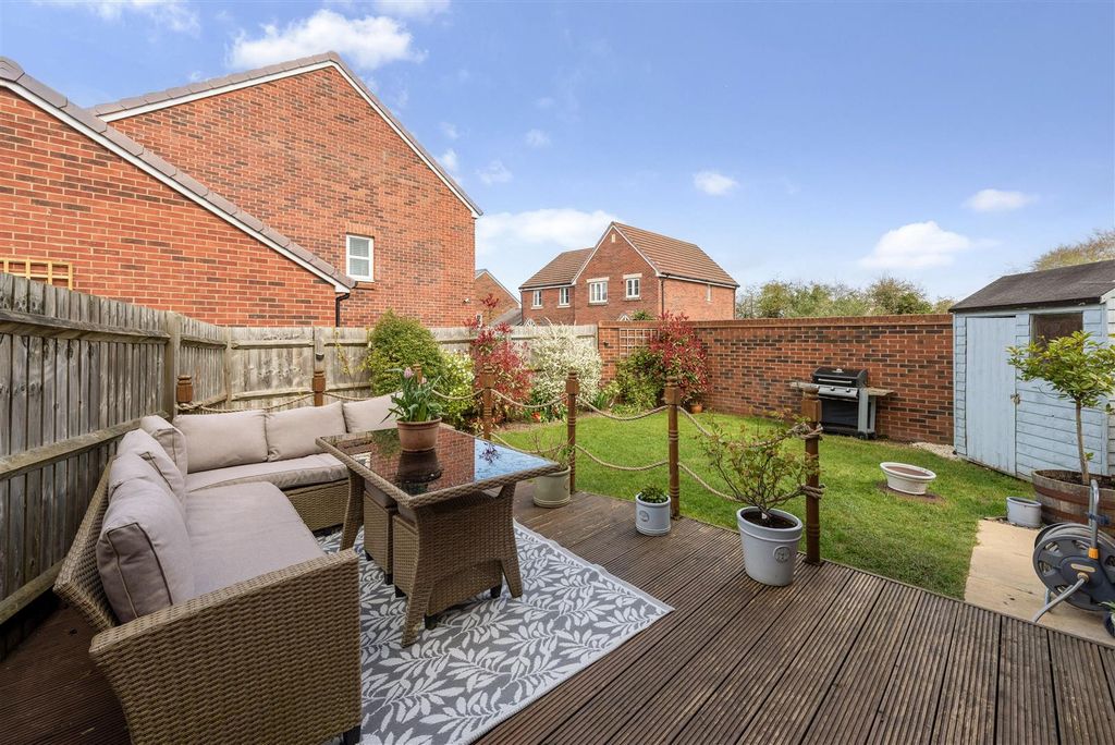 Property photo 2 of 21 Sketch_Ph20_6483896.Jpg