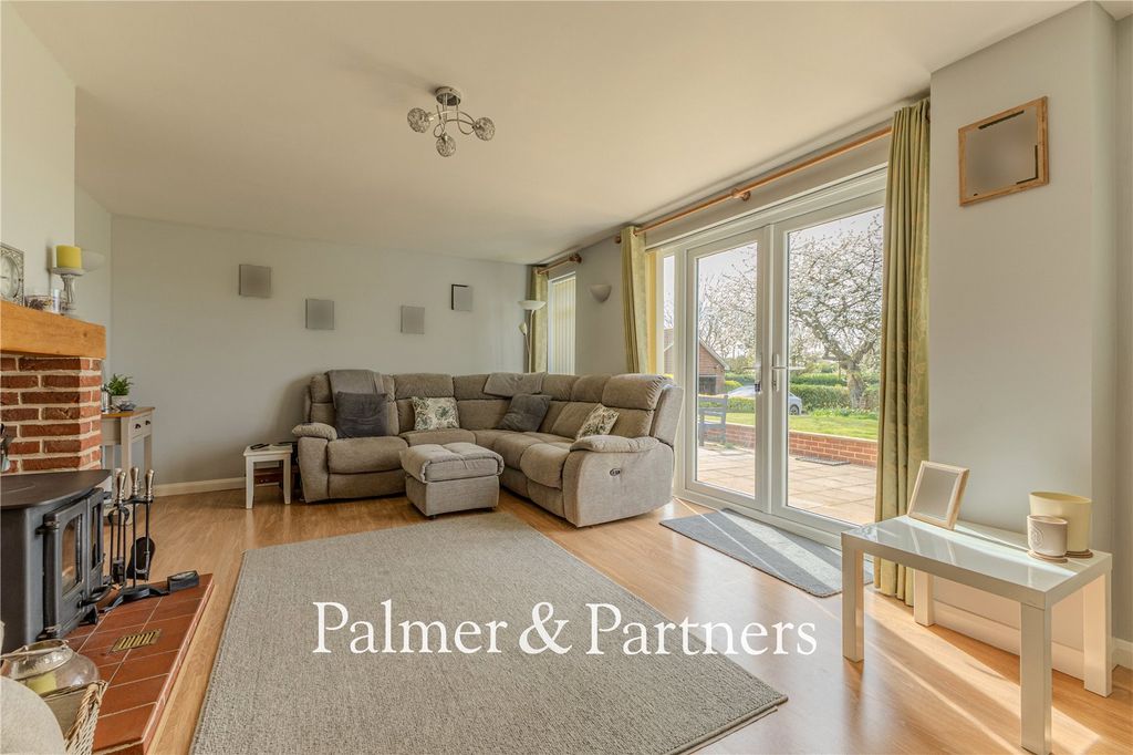 Property photo 3 of 44 Picture No. 07