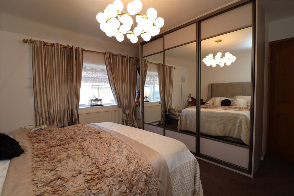 Property photo 2 of 14 Picture No. 01