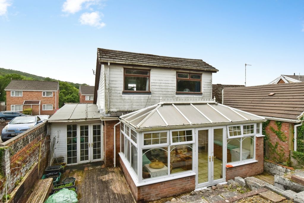 Property photo 3 of 20 Pbox-Img.Jpg