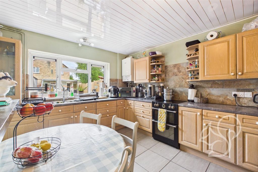 Property photo 3 of 34 Cam01659G0-Pr0459-Still005.Jpg