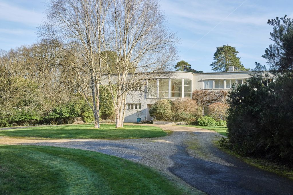 Property photo 2 of 14 Picture No. 02