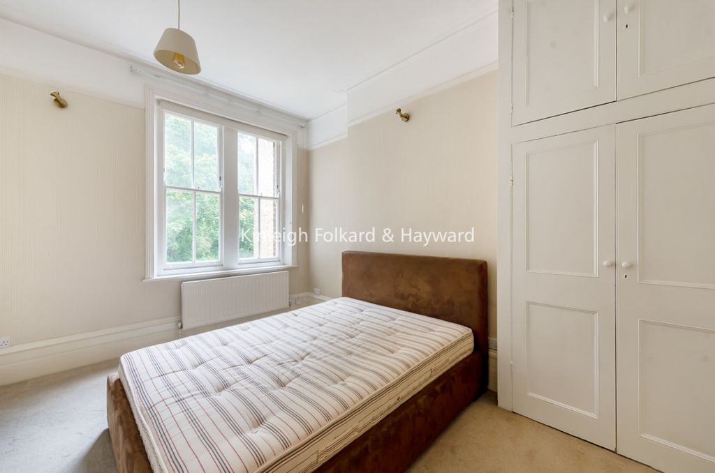 Property photo 3 of 9 Aeb6A798-0B1E-4F75-A