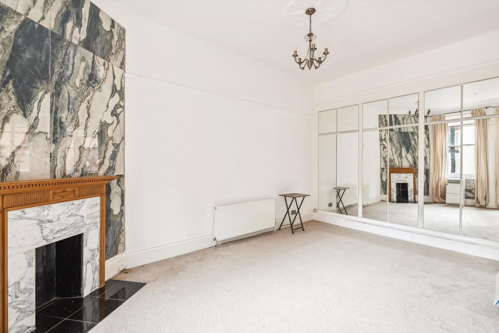 Property photo 3 of 15 Image