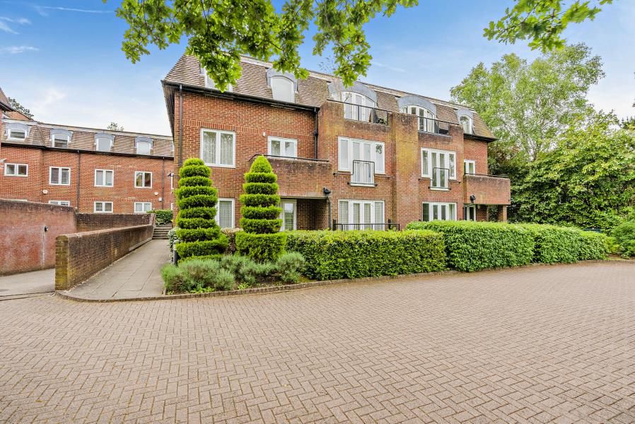 Property photo 1 of 10