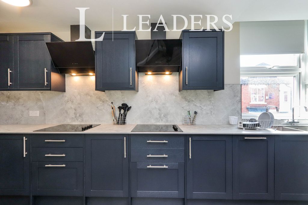 Property photo 3 of 7 F30731E1-1556-ee11-B