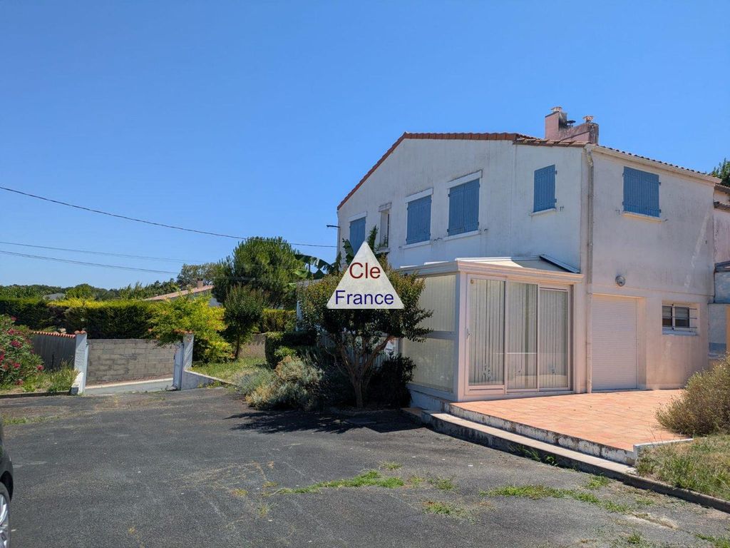 Property photo 2 of 16