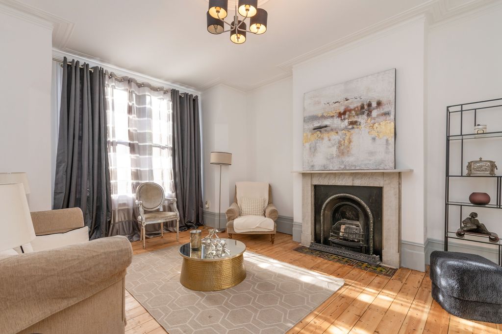 Property photo 2 of 27 Photo #2