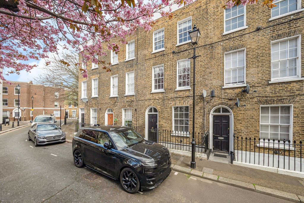 Property photo 1 of 15 Image