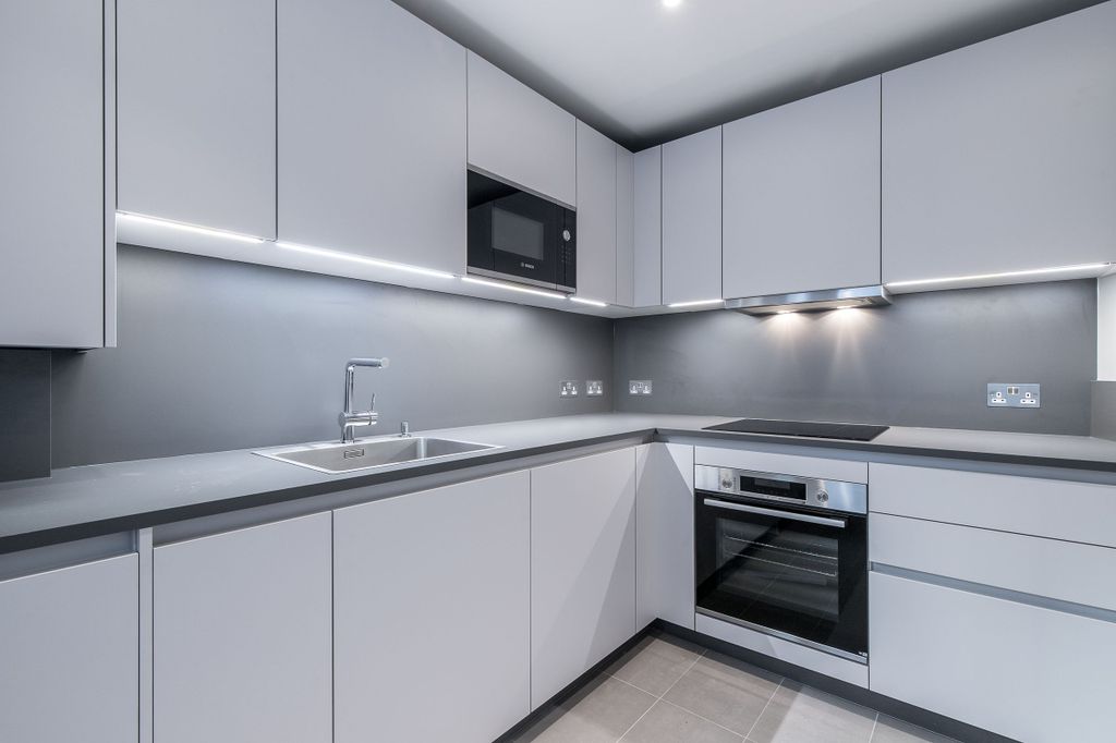 Property photo 1 of 37 Kitchen