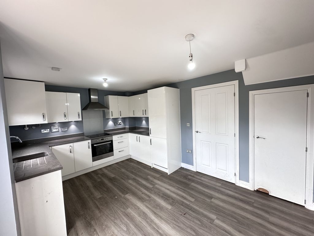 Property photo 3 of 10 Img_3272