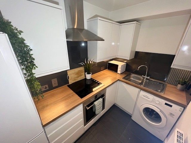 Property photo 3 of 9 Photo 3