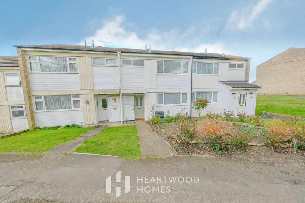 Property photo 3 of 20