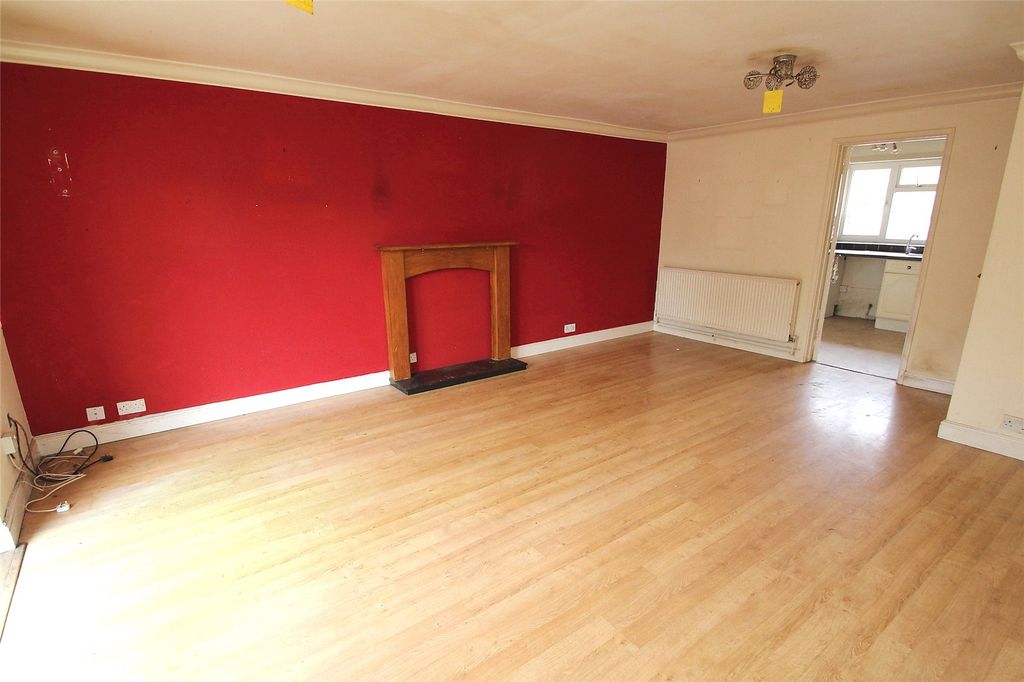 Property photo 2 of 11 Picture No. 03