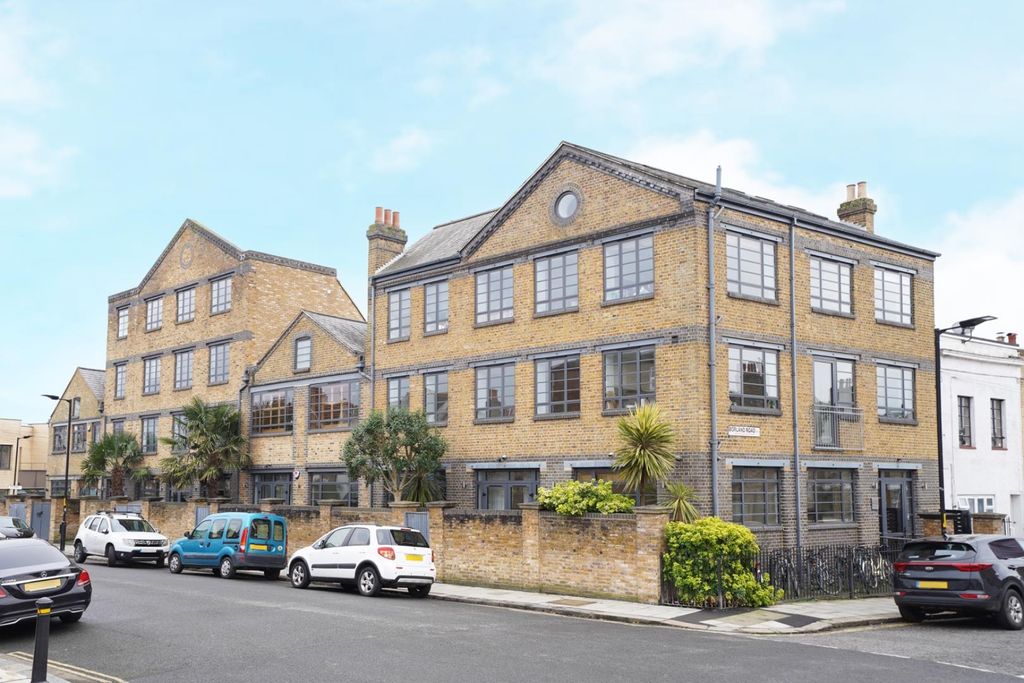 Property photo 1 of 10 2.Jpg