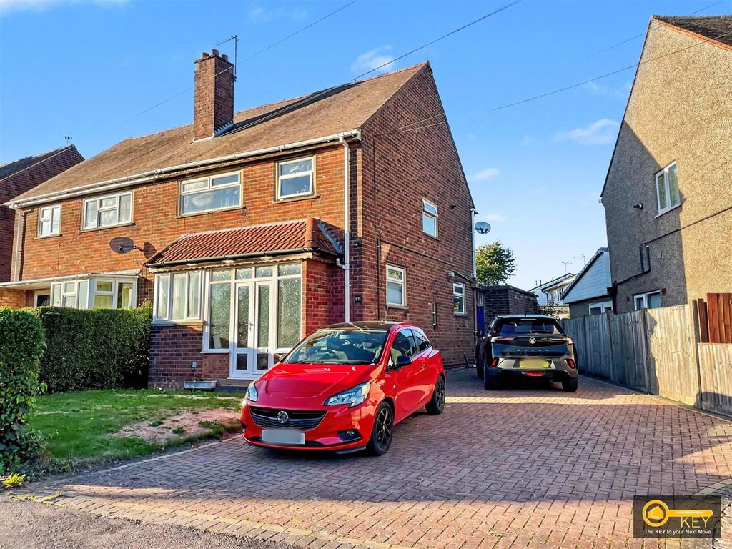 Property photo 1 of 11