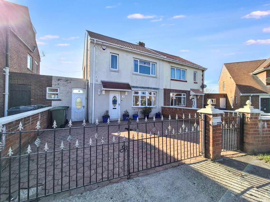 Property photo 1 of 23