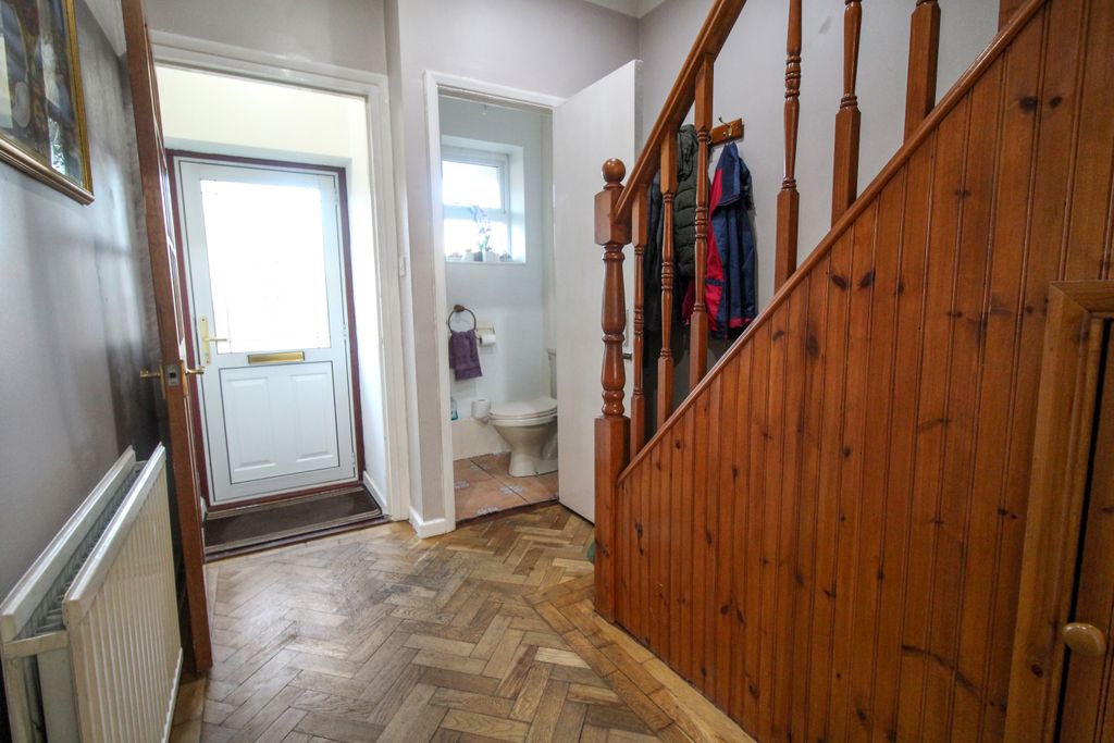 Property photo 3 of 15 Img_0512