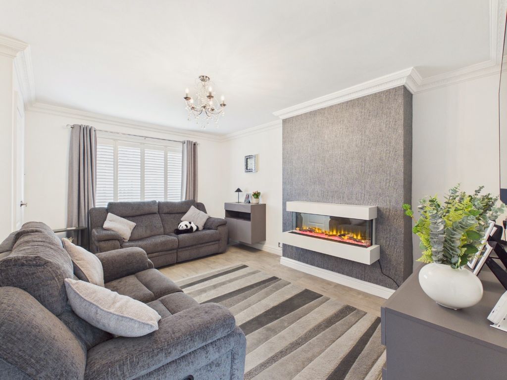 Property photo 3 of 19 5137574
