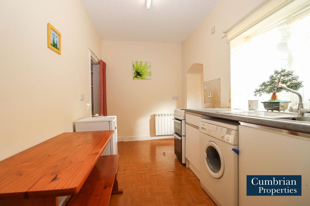 Property photo 2 of 13 Kitchen