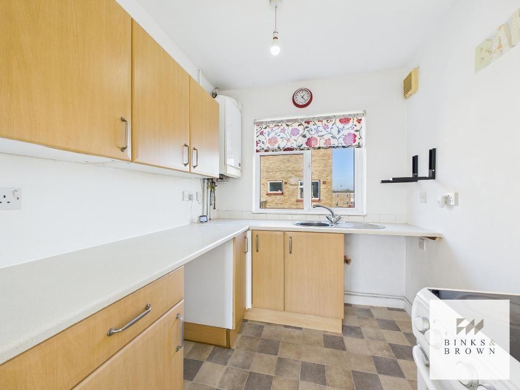 Property photo 3 of 10 Photo 3